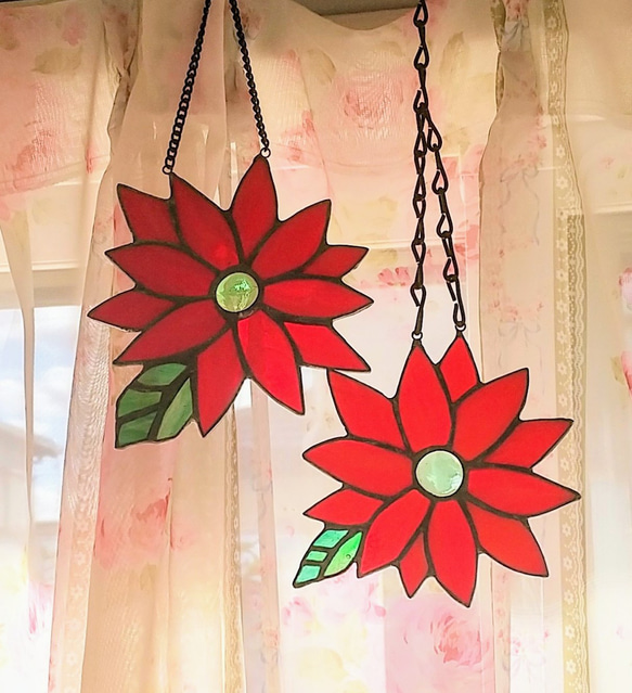 ステンドグラスパネル　　ポインセチア ポインセチアのステンドグラスキルト - パッチワーク・ウェンディーズ