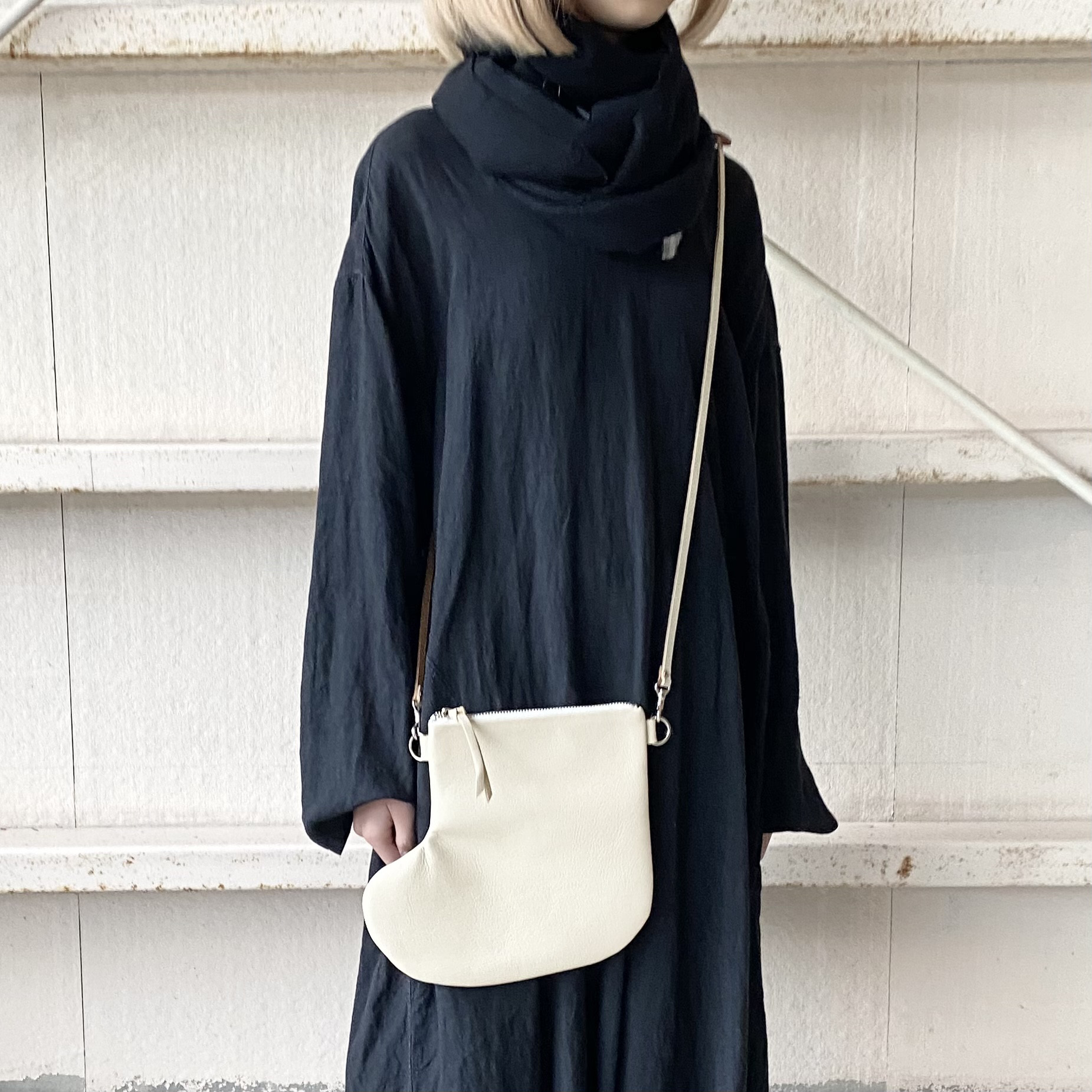 くつしたZIP BAG　バニラ　柔らかい牛革