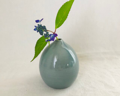 一輪挿し(ブルーグレー) 一輪挿し・花瓶・花器 yoko fukuzawa