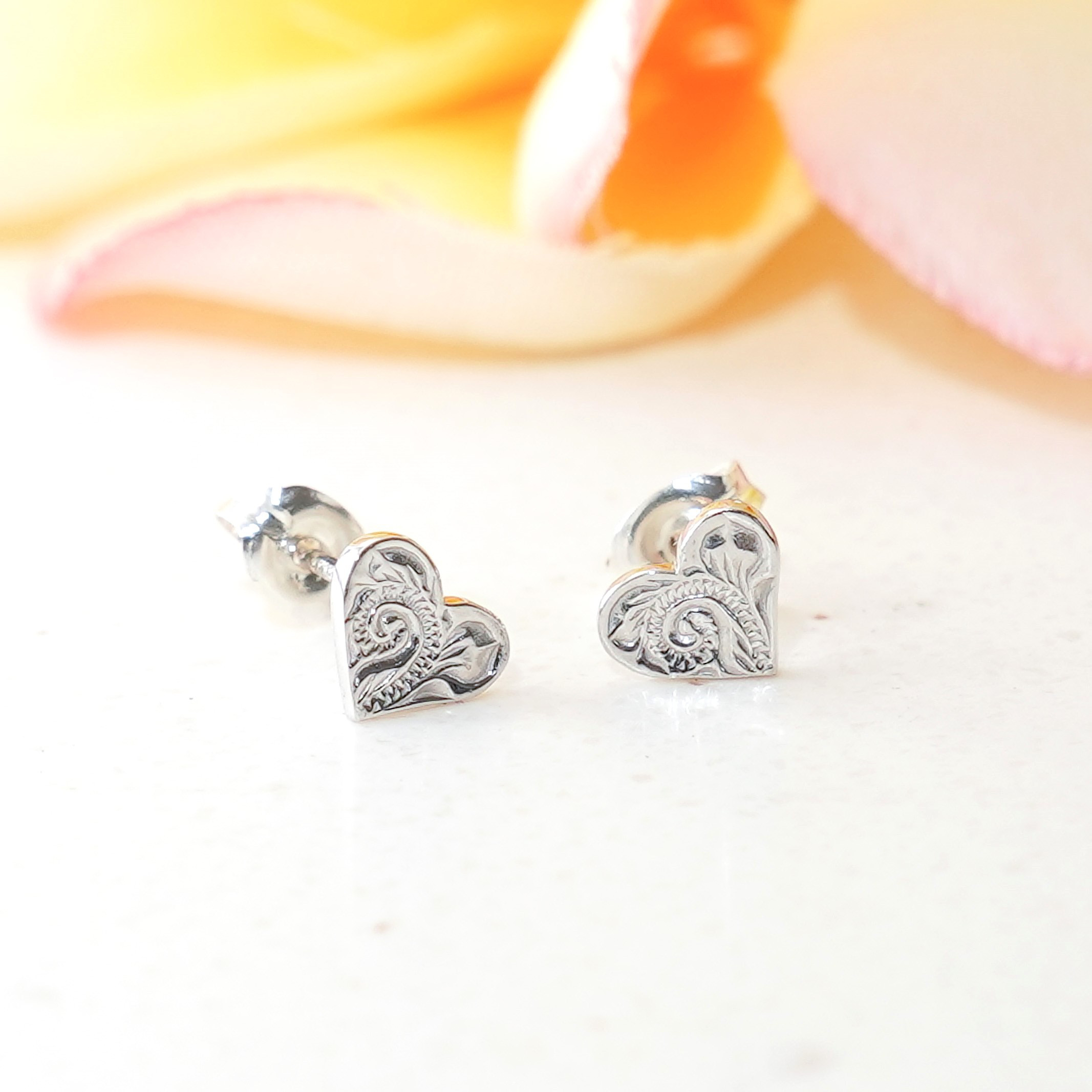 ハートハワイアンピアス《送料無料》PY-207