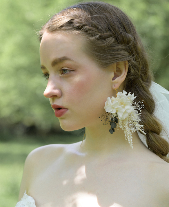 ★人気No.2★【natural dark green(LL)】ドライフラワー　ピアス・イヤリング ブライダル 2枚目の画像