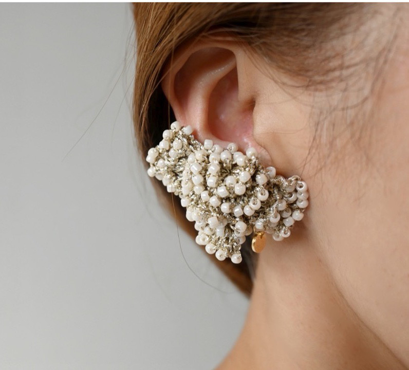 レースフラワーカフ