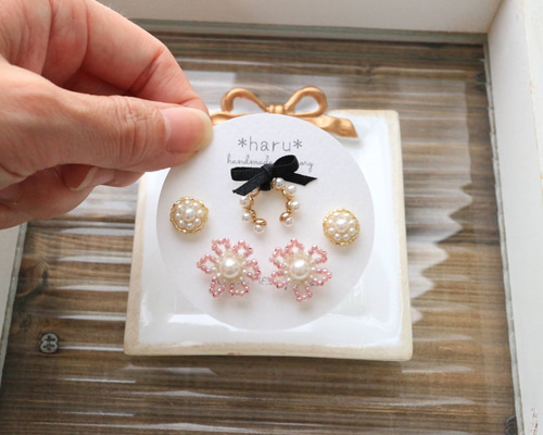 【#1353】ビーズ刺繍　フラワー　ハンドメイド　アクセサリー　ピアスイヤリング hq720.jpg?sqp=-