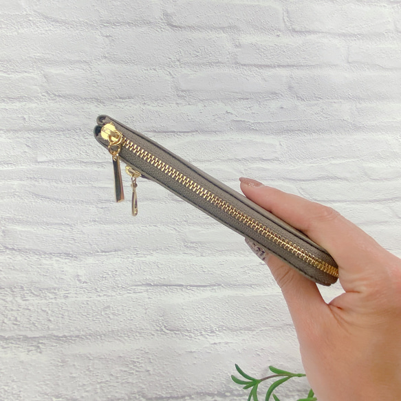 薄くて軽いコンパクトな財布 10枚カードポケット  シュリンク トープ スクィーズ 7枚目の画像