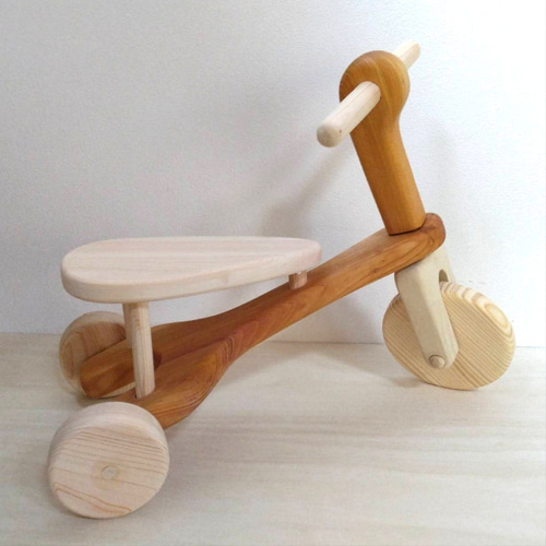 木の三輪車 おもちゃ・人形 あしがら丸太細工 通販 10731592｜Creema