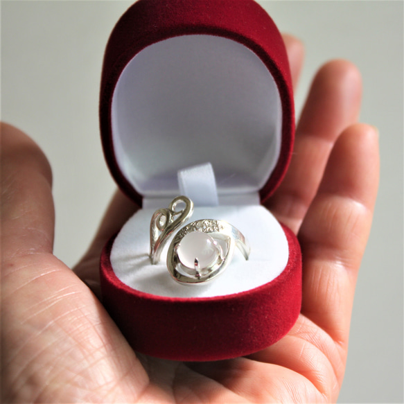 ローズクォーツの指輪 シルバー　フリーサイズ　淡いピンク　特別な日のリング 16枚目の画像