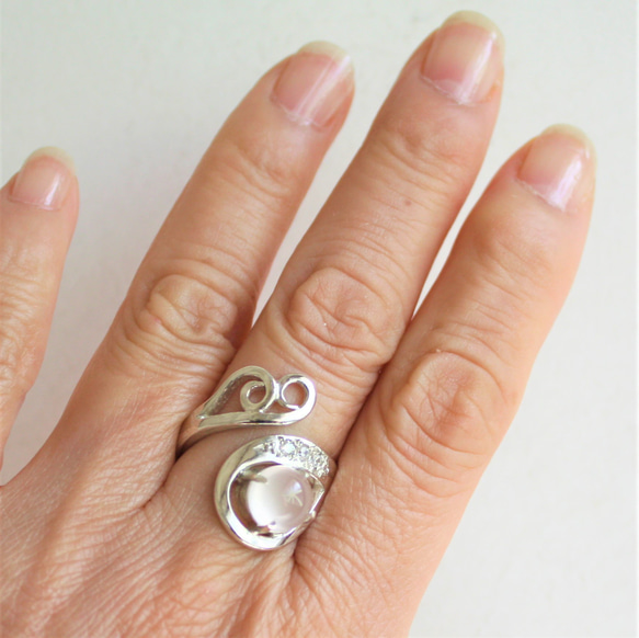 ローズクォーツの指輪 シルバー　フリーサイズ　淡いピンク　特別な日のリング 12枚目の画像