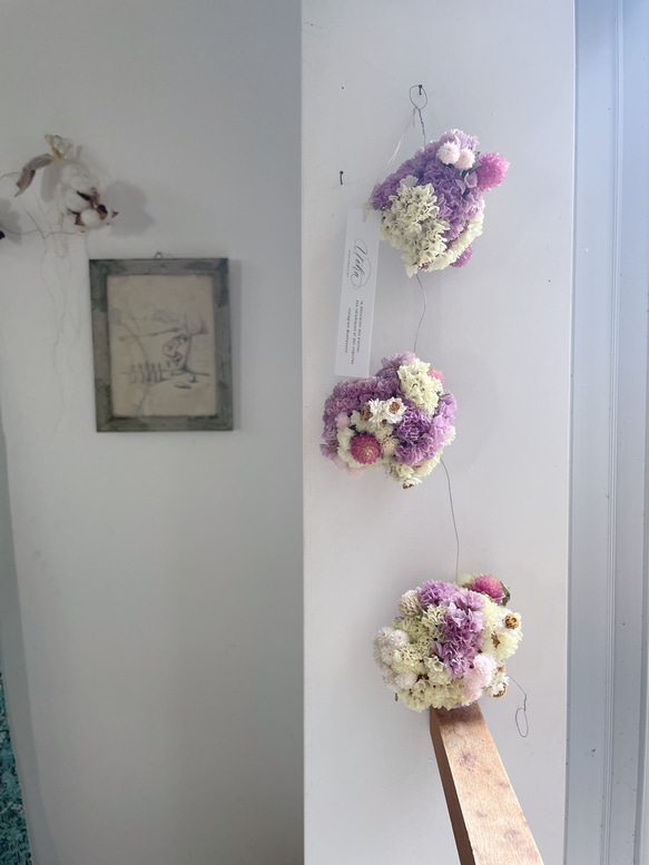 1.スターチスフライングリース フライングリース 002 スターチスリース ドライフラワー - メルカリ