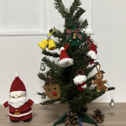 合計販売数95セット》クリスマスガーランド 手編み 飾り(8個 合計販売数95セット》クリスマスガーランド 手編み 飾り(8個