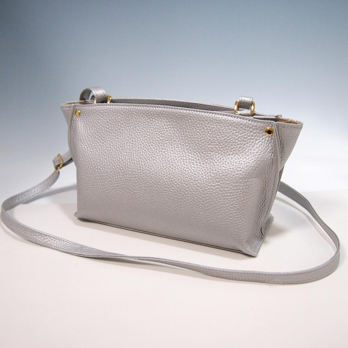 ☆ハンドメイド☆日本製☆ソフト・本革☆トリプル収納☆斜め掛け  