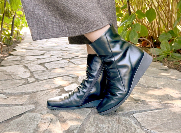 履いてる方が心地いい♪極上の履き心地で防滑底も選べる♪【返品・交換可】大丈夫、これなら履ける♪楽々ブーツBL♪日本製 2枚目の画像