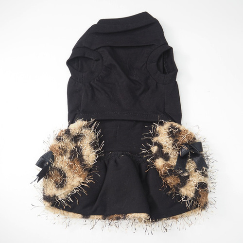 犬服 シックな秋のワンピース 楽天市場】セール 犬 服 秋 ワンピース 小型犬 レース ホワイト