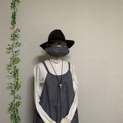 ヒッコリーデニム　ワンピース&マスク　ロング丈 着丈120cm　いつもの服の上から着る大人エプロン　エプロンワンピース 8枚目の画像