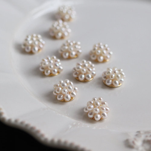 つぶつぶビーズ × コットンパール ピアス | Jasmine デイリー