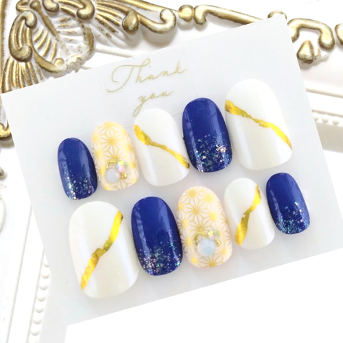 振袖や前撮りや振袖に◇青とゴールドの花と麻の葉模様の和柄の 振袖や前撮りや振袖に◇青とゴールドの花と麻の葉模様の和柄の