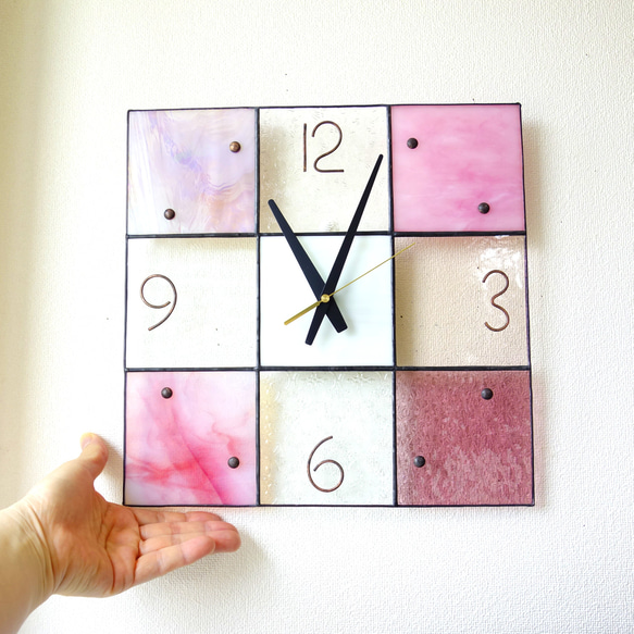 30㎝角-ステンドグラスの掛時計-モザイク３０[ピンク・パープル系）受注制作 1枚目の画像