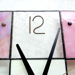 30㎝角-ステンドグラスの掛時計-モザイク３０[ピンク・パープル系）受注制作 9枚目の画像