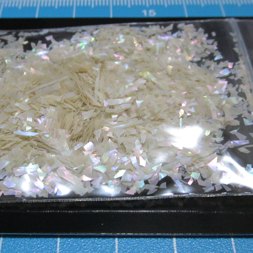螺鈿（らでん）工芸 あわび 青貝粉小（薄貝の破片）4グラム