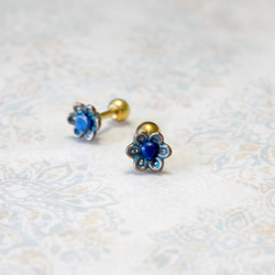ラズベリー　モチーフ　片耳ピアス　ハンドメイド　anima uni Lapis Bloom ラピスブルーム ボディピアス 神秘的 ラピスラズリ 14G