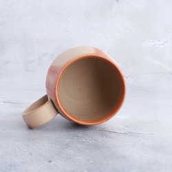 備前焼　丸いマグカップ【緋襷】【A】〈陶器・コーヒーカップ・コップ〉 4枚目の画像
