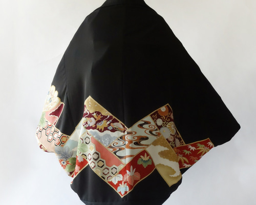 黒色木製筝 花柄装飾 ケース付き 【公式通販】