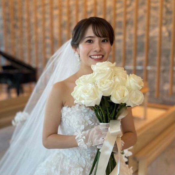 イヤリング　花　大ぶり　ゴールド　ブライダルイヤリング　結婚式　前撮り　ウェディングイヤリング 　ピアス　ME05　 5枚目の画像