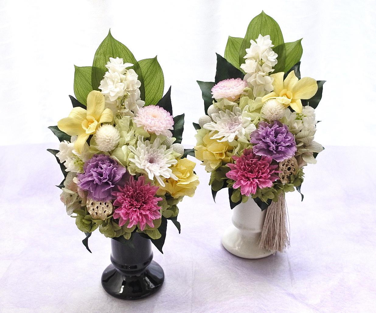 彩・SAI》仏花◇花器の色が選べます♢﻿お供え花・すべて