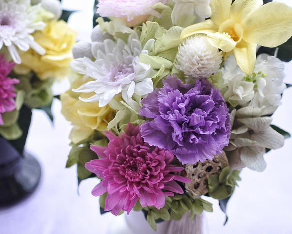 《彩・SAI》仏花◇花器の色が選べます♢﻿お供え花・すべてプリザーブドフラワーの仏花 6枚目の画像