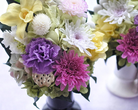 《彩・SAI》仏花◇花器の色が選べます♢﻿お供え花・すべてプリザーブドフラワーの仏花 5枚目の画像