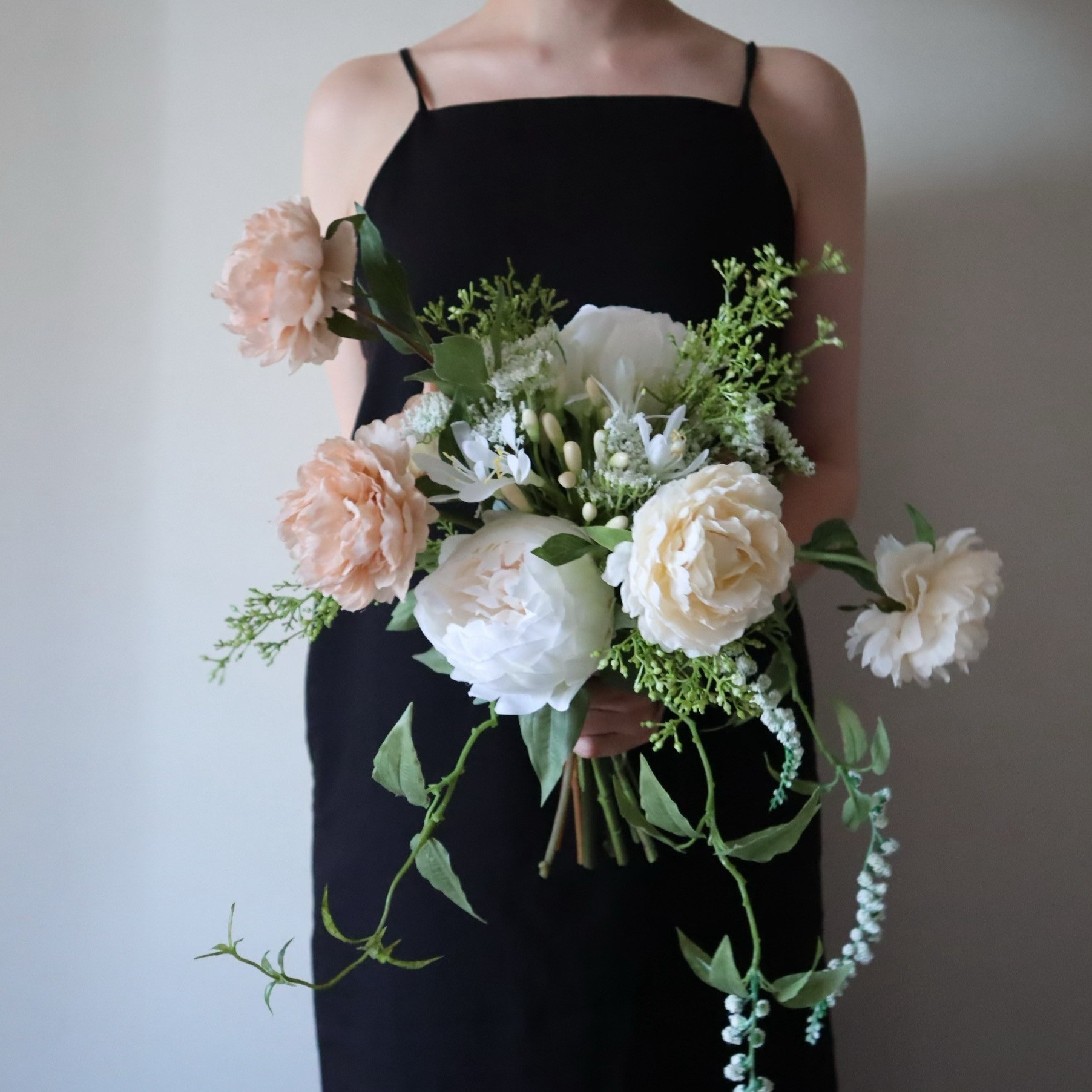 ピオニーがたぷんとかわいい大人ブーケ♡ アーティフィシャルフラワー