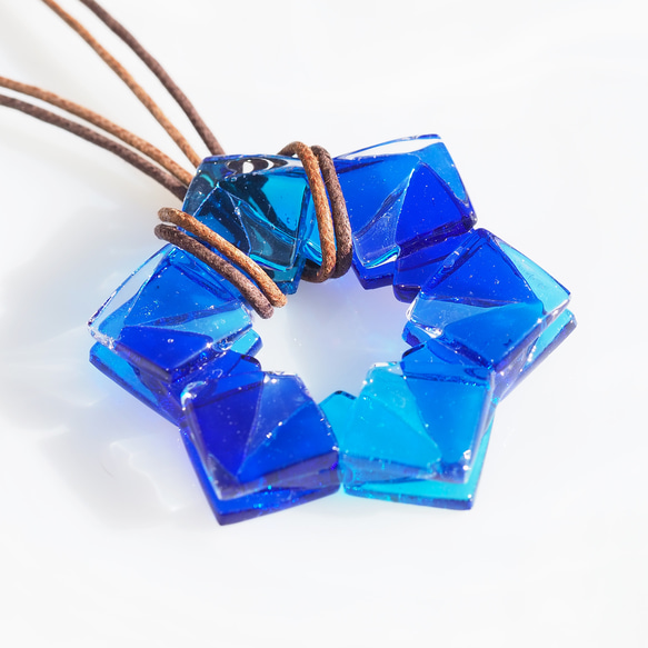 [特別]水晶玻璃“水晶[水]”項鍊[可以選擇繩子的顏色和長度]≪免運費≫ 第1張的照片