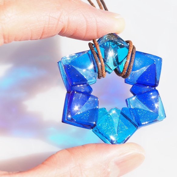 [特別]水晶玻璃“水晶[水]”項鍊[可以選擇繩子的顏色和長度]≪免運費≫ 第3張的照片