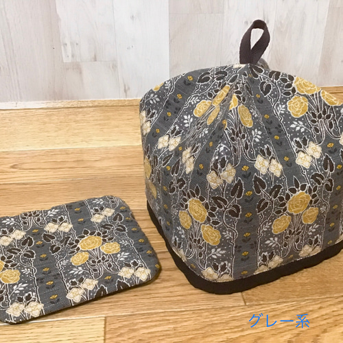 ローズガーデン☆選べる5色☆立体ティーコゼ＆マットセット