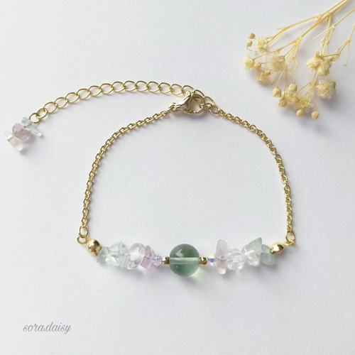 フローライト・水晶の華奢なチェーンブレスレット 天然石 さざれ石