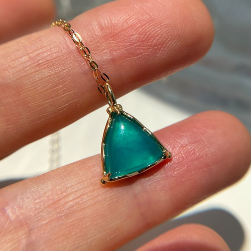 初期　希少　天然石ネックレスk18 K18＞ 最も美しいと言われる希少石 スリーピングビューティー