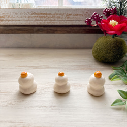 【再販】鏡餅ちゃん 置物/正月 陶器 季節もの 冬 鏡もち【1個売り】 5枚目の画像