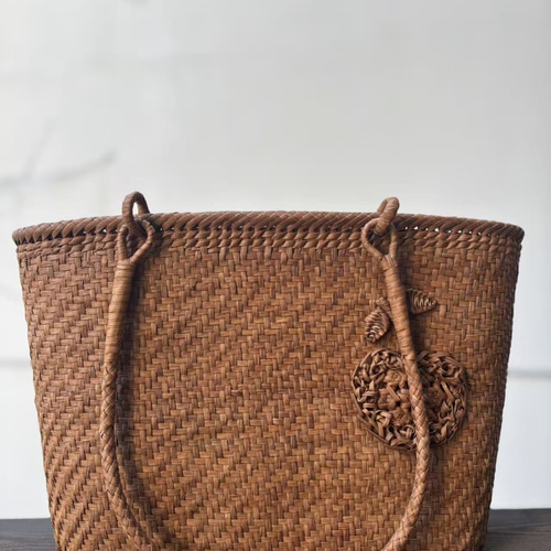 山葡萄籠バッグ 手作り かごバッグ 網代編み、花編み オリジナル