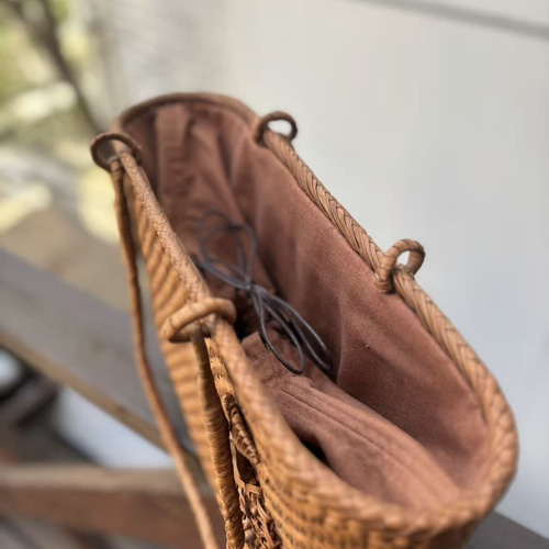 山葡萄籠バッグ 手作り かごバッグ 網代編み、花編み オリジナル