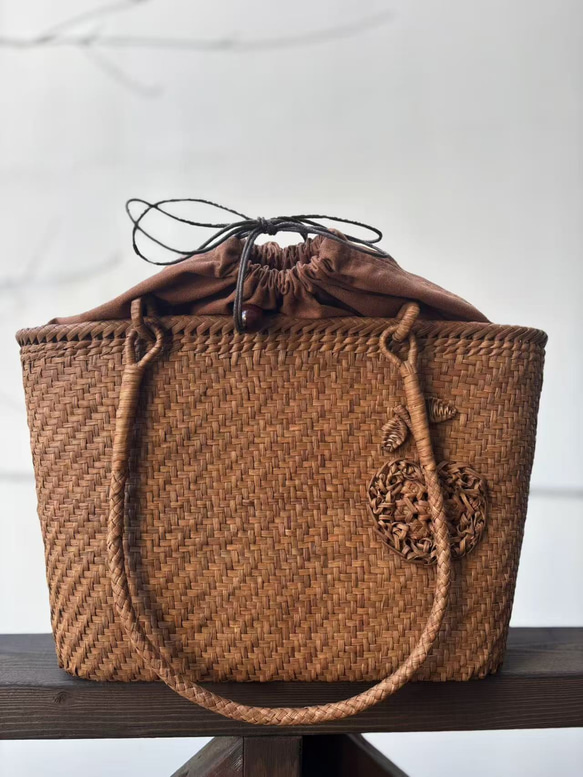 山葡萄籠バッグ 手作り かごバッグ 網代編み、花編み オリジナル