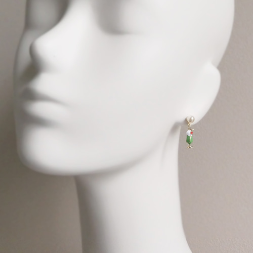 1232】ボトル型クリームソーダのピアス／イヤリング クリームソーダ