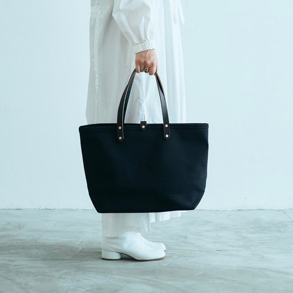 KEESE レザー トートバッグ Mサイズ レディース ブラック 黒 ショルダー KEESE レザーハンドバッグ トートバッグ Mサイズ レディース ブラック