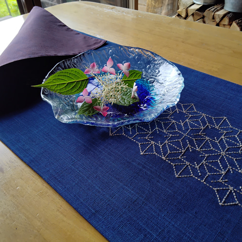 刺し子 正藍染め テーブルランナー （奴つなぎ） その他インテリア雑貨