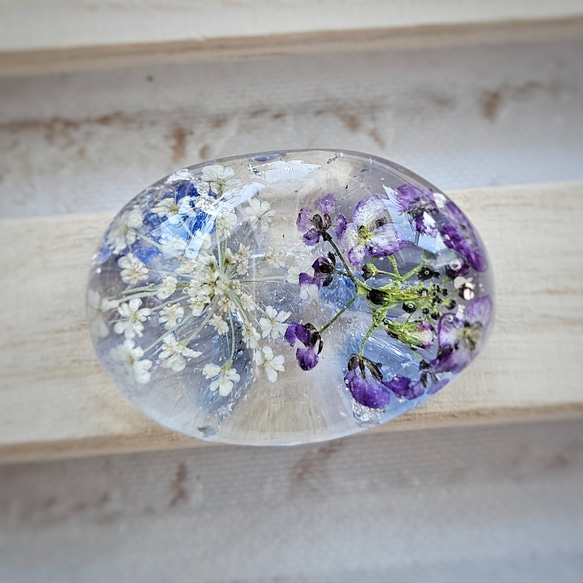 花と琉球ガラスの箸置き*:・'°☆おひとつからご注文出来ます♪受注製作です。marry.c's handmadeacc 4枚目の画像