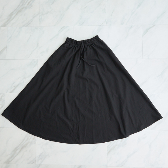 汗水長裙黑色 第17張的照片