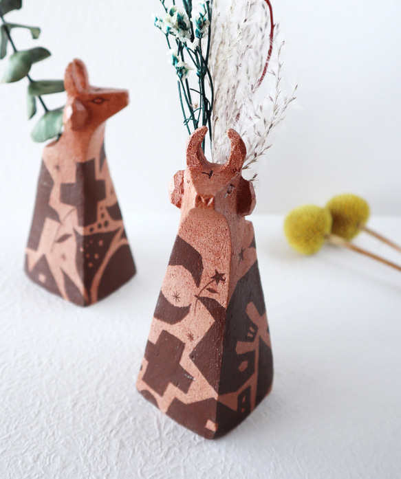 牛の置物・一輪挿し 『inori』 陶器 ドライフラワー付 一点物