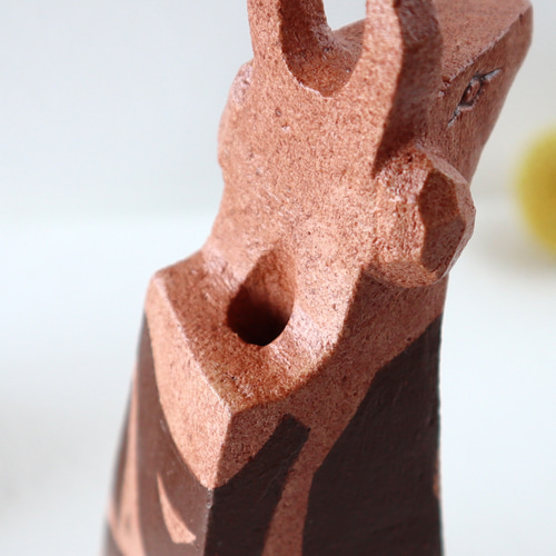 牛の置物・一輪挿し 『inori』 陶器 ドライフラワー付 一点物