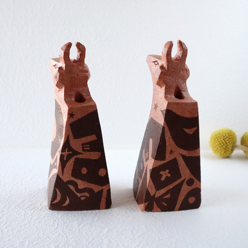 牛の置物・一輪挿し 『inori』 陶器 ドライフラワー付 一点物