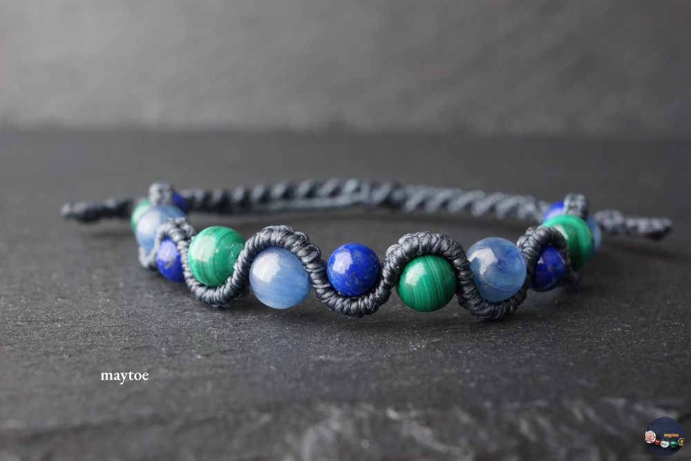 マラカイト＆カイヤナイト＆ラピスラズリのマクラメブレスレット＜金属フリー＞