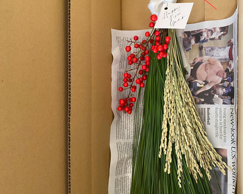 シンプルにまとめた大王松のお正月飾り S しめ縄・しめ飾り 無店舗花屋