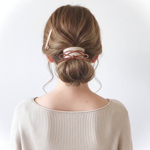 Sサイズ ラップポニー 本革 ＆ 紐 / レザー ヘアアクセサリー タイト